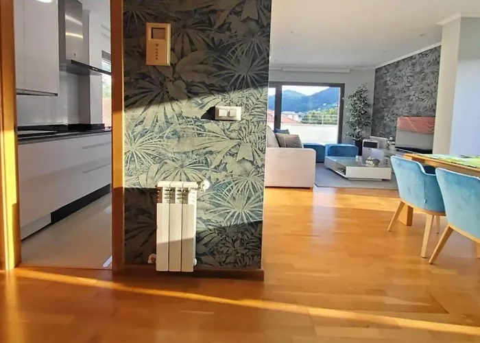 Atico Exclusivo Bueu Centro, 50M Playa